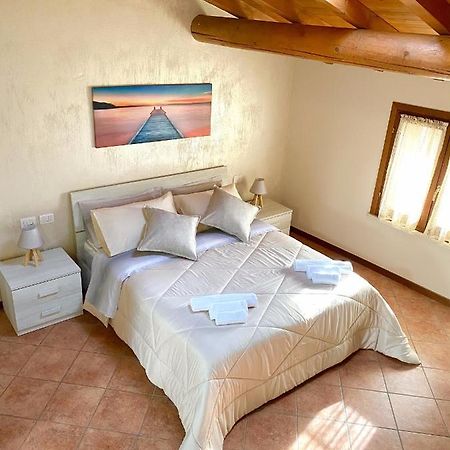 Casa Vacanze Raggio Di Sole Apartment Valeggio sul Mincio Bagian luar foto