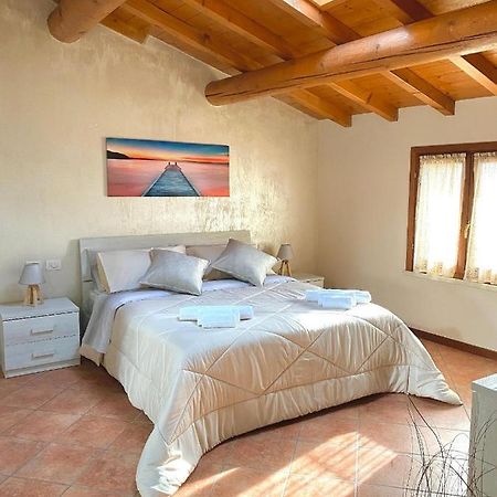 Casa Vacanze Raggio Di Sole Apartment Valeggio sul Mincio Bagian luar foto