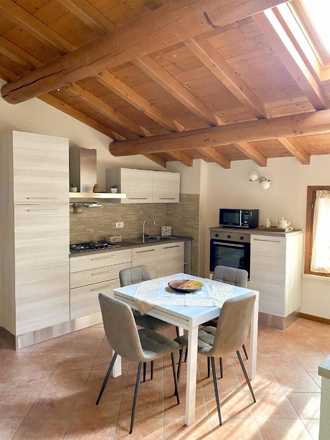 Casa Vacanze Raggio Di Sole Apartment Valeggio sul Mincio Bagian luar foto