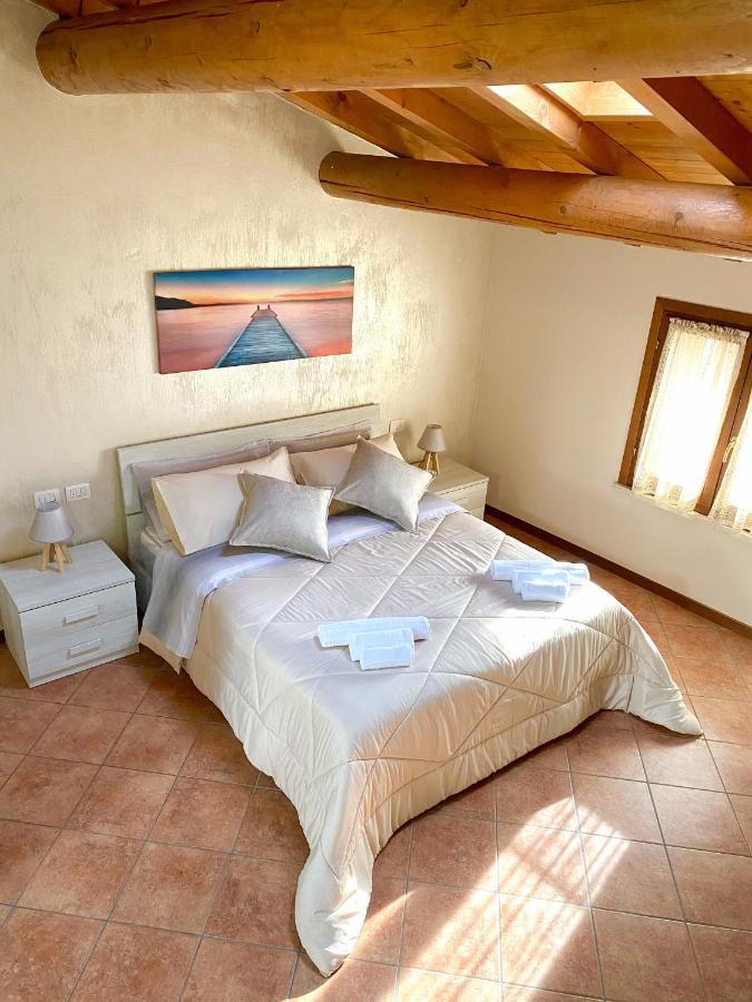 Casa Vacanze Raggio Di Sole Apartment Valeggio sul Mincio Bagian luar foto