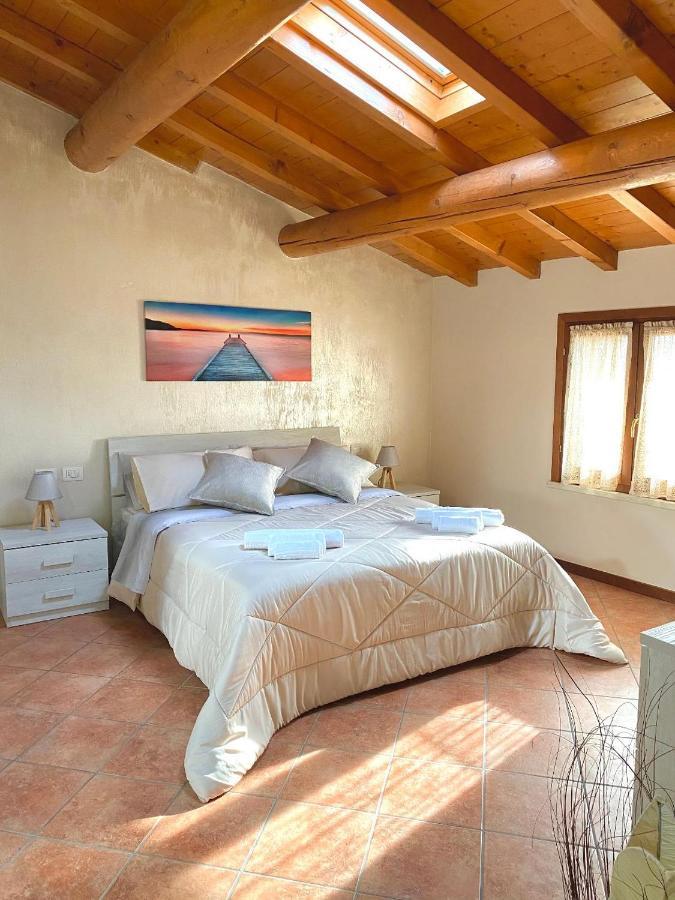 Casa Vacanze Raggio Di Sole Apartment Valeggio sul Mincio Bagian luar foto